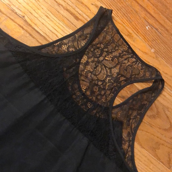 Lace Racerback Tank Top - Picture 3 of 3